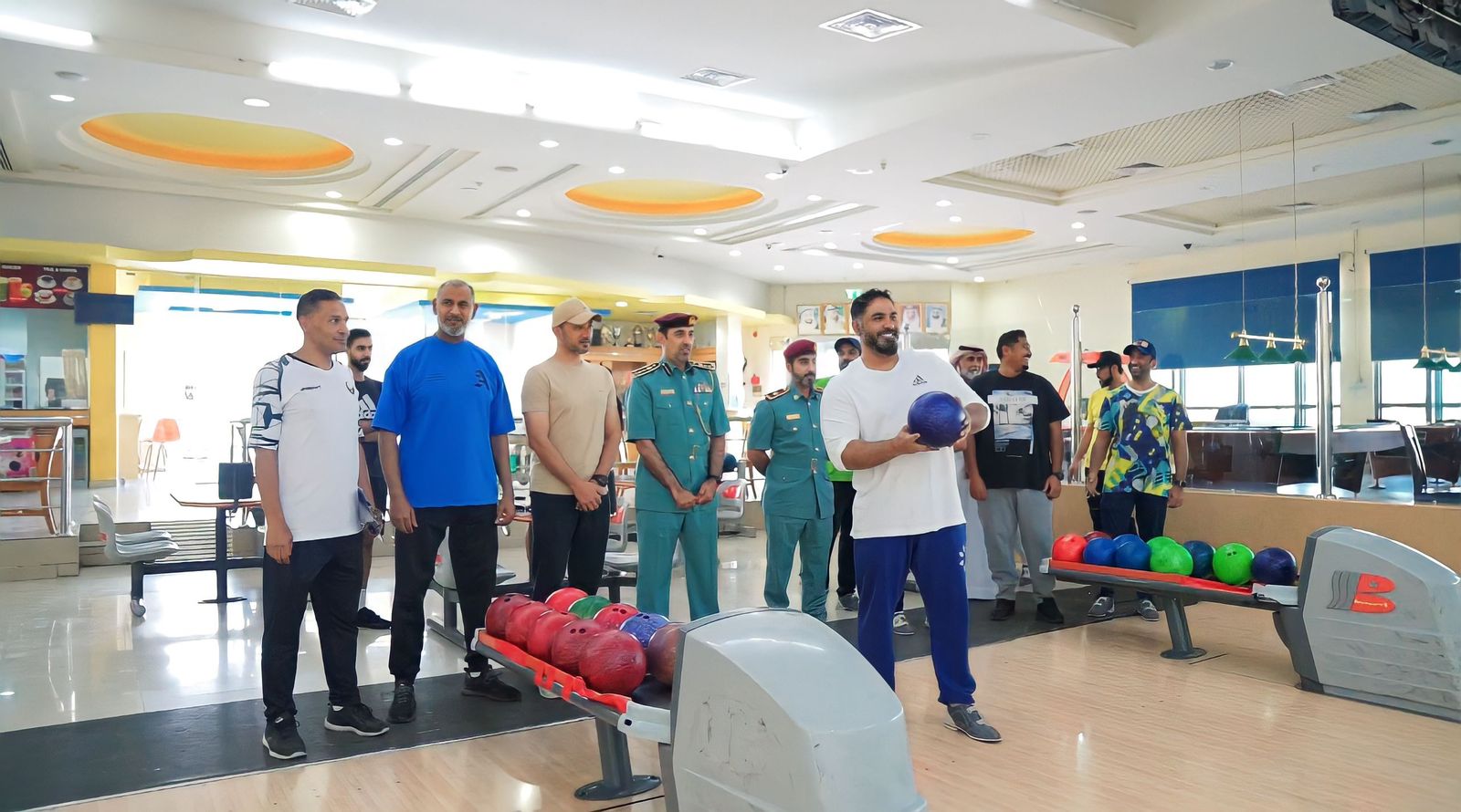 إنطلاق منافسات البولينج ضمن الفعاليات الرياضية للمنطقة الأمنية برأس الخيمة 