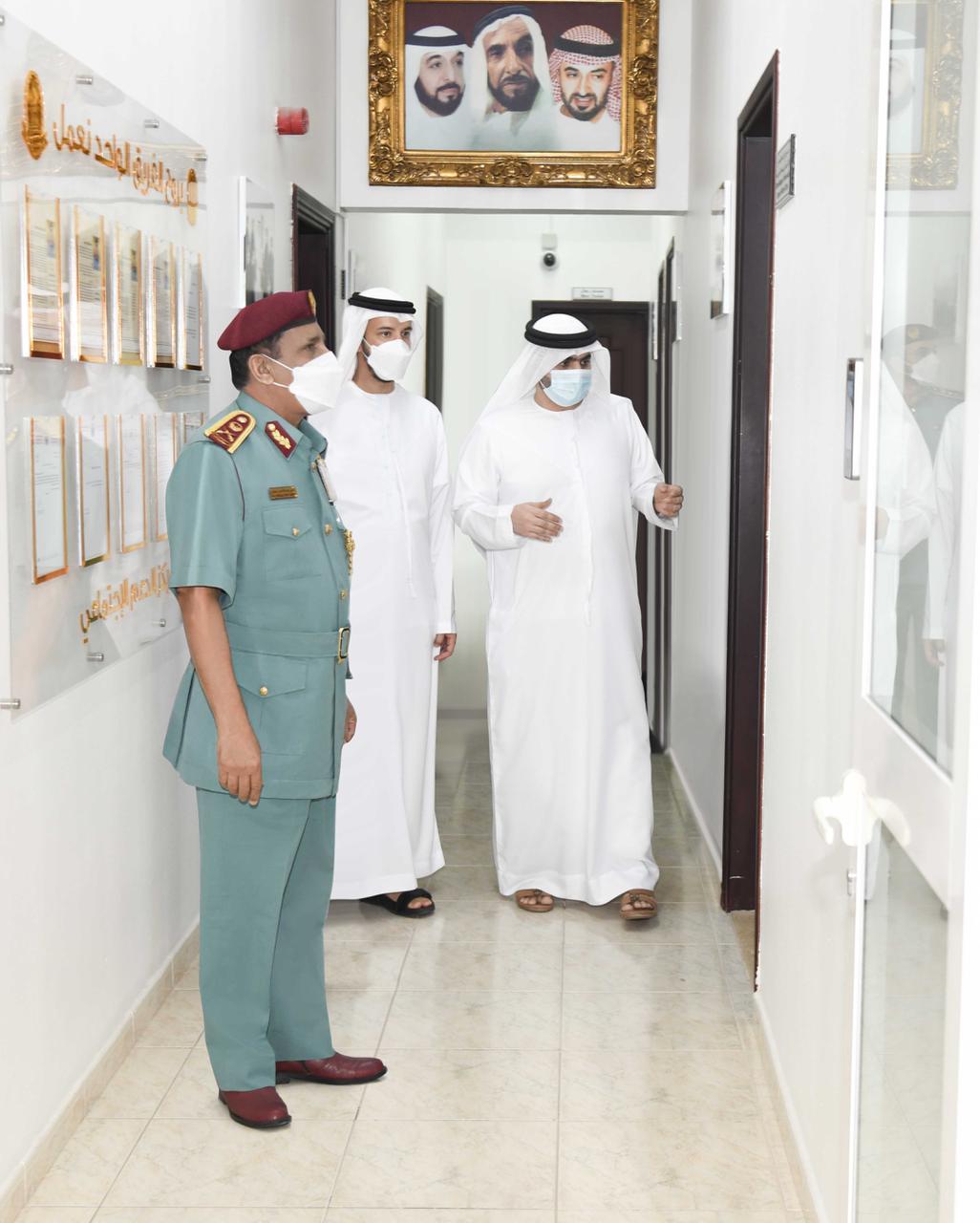 قائد عام شرطة رأس الخيمة يوجه بتطوير قدرات مركز الدعم الاجتماعي وفق أفضل الممارسات من أجل تعزيز جودة حياة الأسرة والمجتمع في الإمارة  
