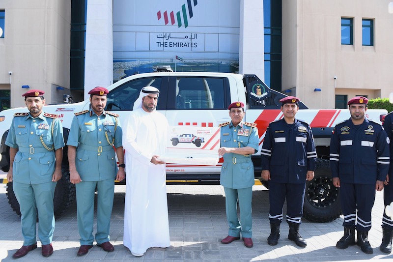 قائد عام شرطة رأس الخيمة يدشن مركبة بحث وإنقاذ متطورة 