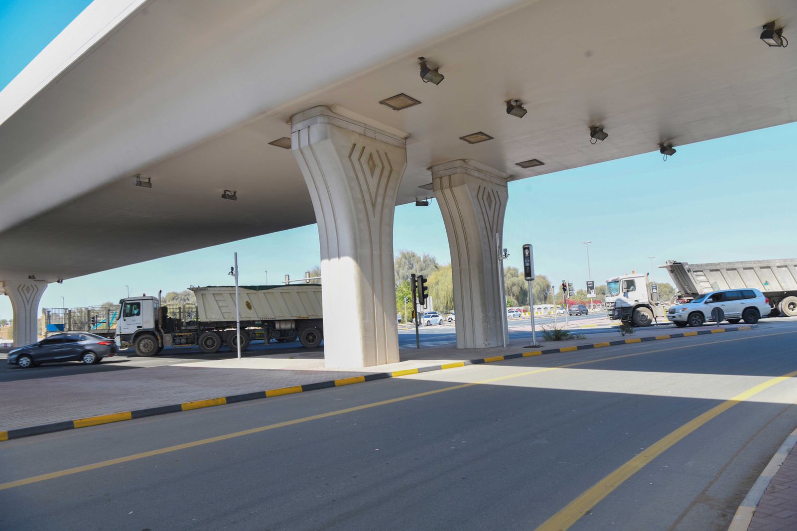 شرطة رأس الخيمة تفعل كاميرات الرصد والمراقبة على تقاطع جسر عوافي وتقاطع الهدف