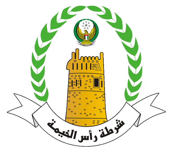 نائب قائد عام شرطة رأس الخيمة يُكرّم اثنين من مجندّي الخدمة الوطنية
